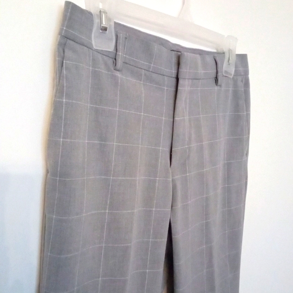 H&M Grey Windowpane Check Tapered Leg Dress Pants - Picture 2 of 8